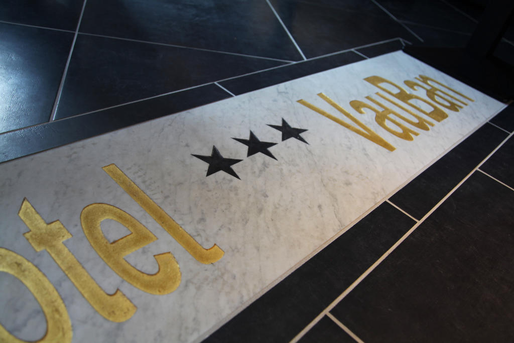 Hotel Vauban Безансон Екстериор снимка