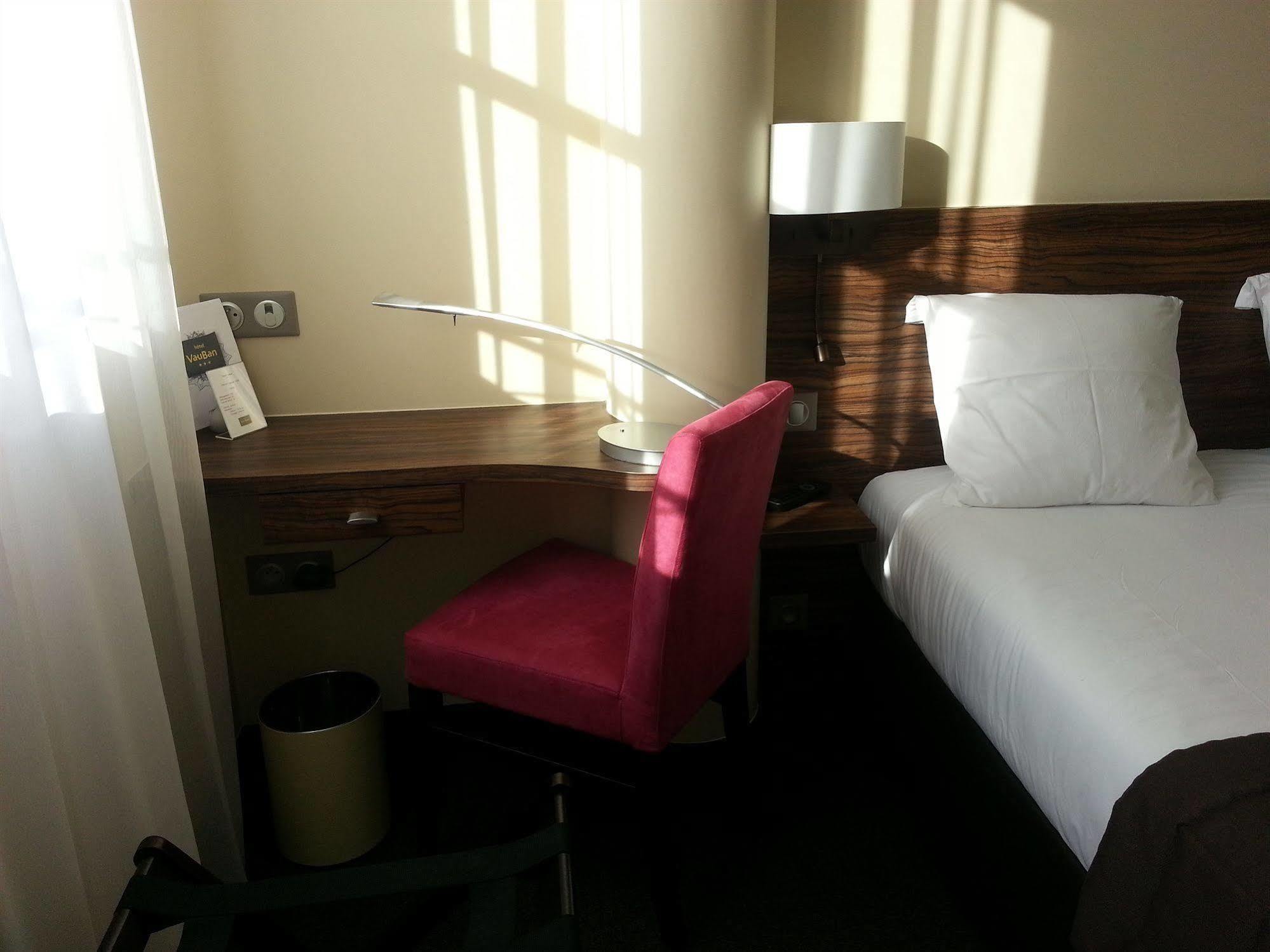 Hotel Vauban Безансон Екстериор снимка