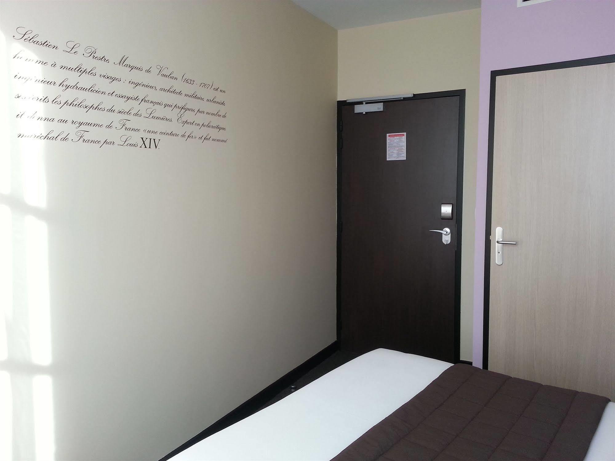 Hotel Vauban Безансон Екстериор снимка